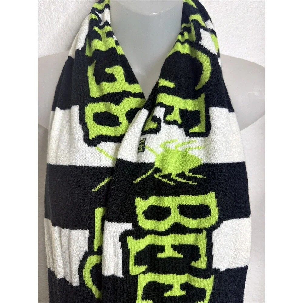 Tim Burton's Beetlejuice Scarf  Vintage 78”x8” Striped Tassels White Black Green